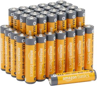 Amazon Basics AA-Alkali-Hochleistungsbatterien, 1,5 V, 10 Jahre lagerfähig, 100 Stück