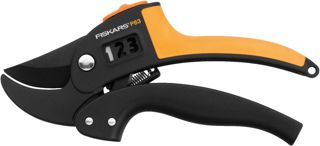 Fiskars Amboss-Gartenschere für trockene Zweige und Äste, Antihaftbeschichtet, Hochwertige Stahl-Klingen, Länge: 19 cm, Schwarz/Orange, PowerStep, P83, 1000575