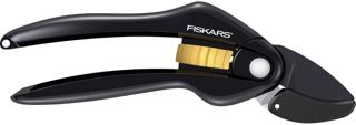 Fiskars Bypass-Gartenschere für frische Äste und Zweige