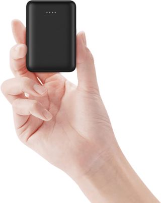 Mini Power Bank, 10.000 mAh, ultrakompakt, 2 USB-Anschlüsse, 2,4 A, Schnellladung, Backup-Akku, tragbares Ladegerät, universell für iPhone, iPad, Huawei, für alle Smartphones