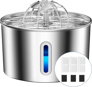 Katzenbrunnen Edelstahl, 2,2L Superleise Trinkbrunnen für Katze mit Kabel, Einfach zu Reinigen, Katzen Trinkbrunnen mit Vierfaches Filtersystem & LED-Licht, mit 3 Aktivkohlefilter