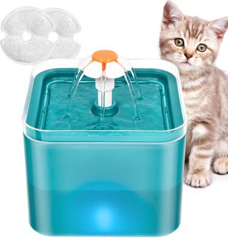 2L Katzentrinkbrunnen, Ultraleiser Trinkbrunnen für Haustiere mit LED Licht, Vierfaches Filtersystem, Trinkbrunnen für Haustiere mit DREI Wasserflussmodi, Geeignet für Kleine und Mittlere Haustiere